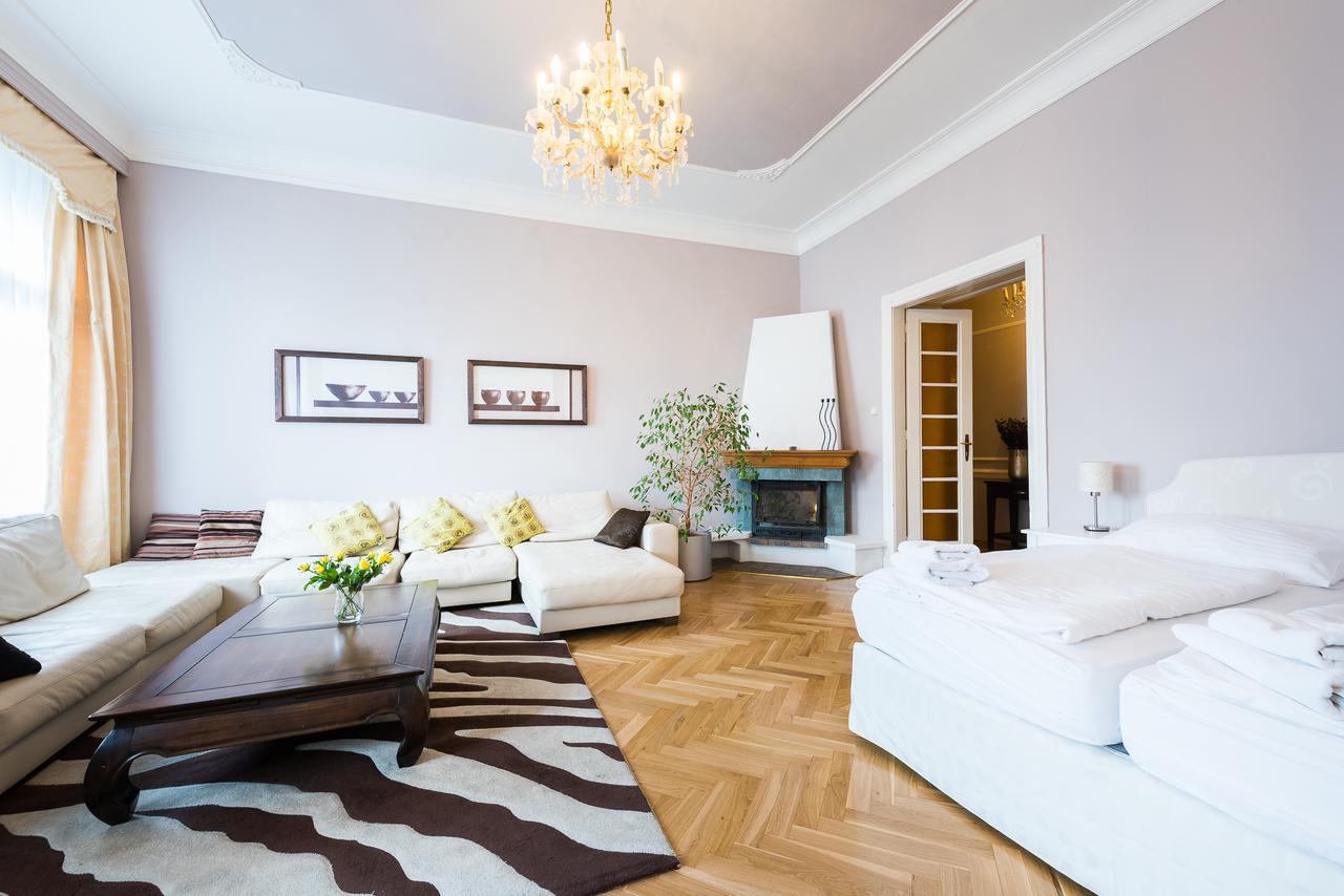 Wenceslas Square Apartment Πράγα Εξωτερικό φωτογραφία